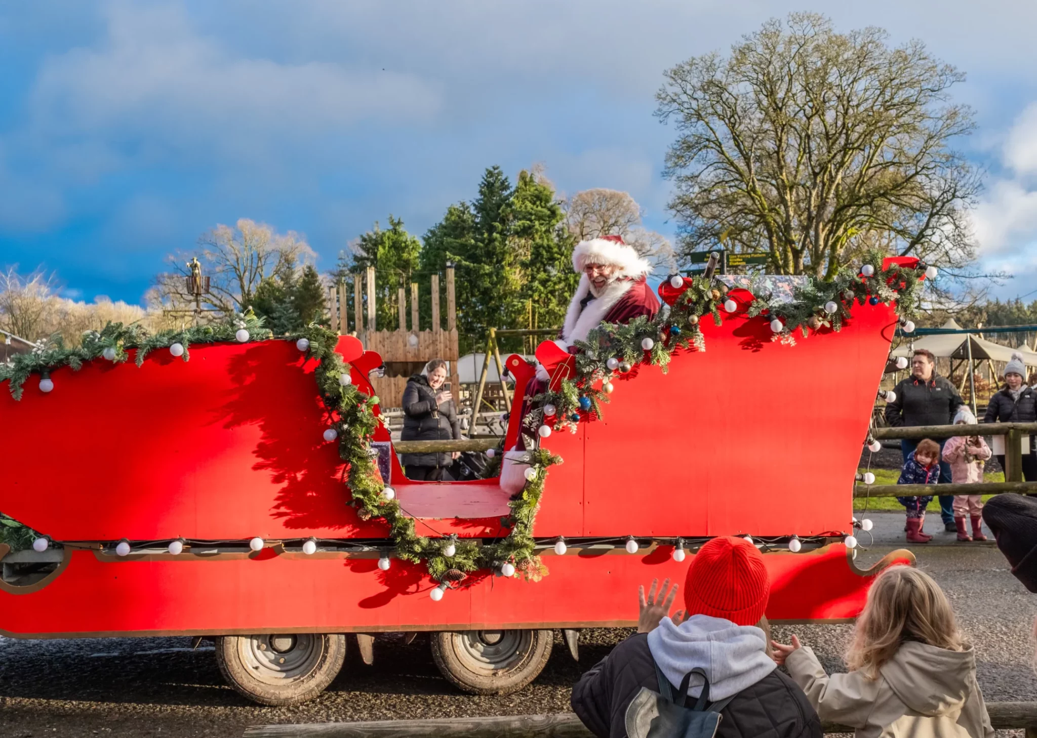231218_Blair-Drummond-Xmas-Lights_G023-scaled-e1723646131807-2048x1458.webp