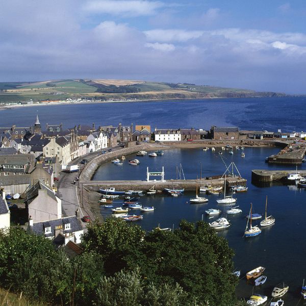Visit Stonehaven.jpg