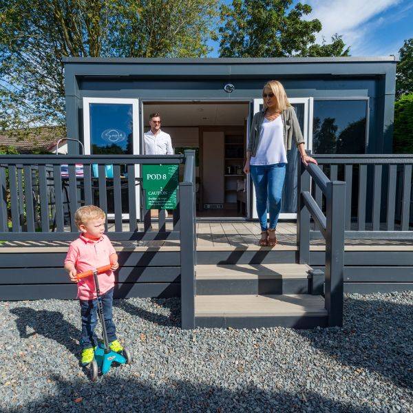 Glamping Pods