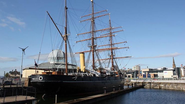 RRS Discovery Dundee.jpg